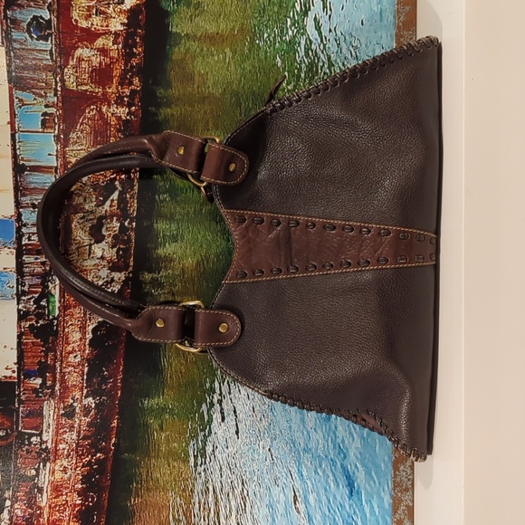 Sophia Visconti Triangular leather shoulder bag - Picture 4 of 13